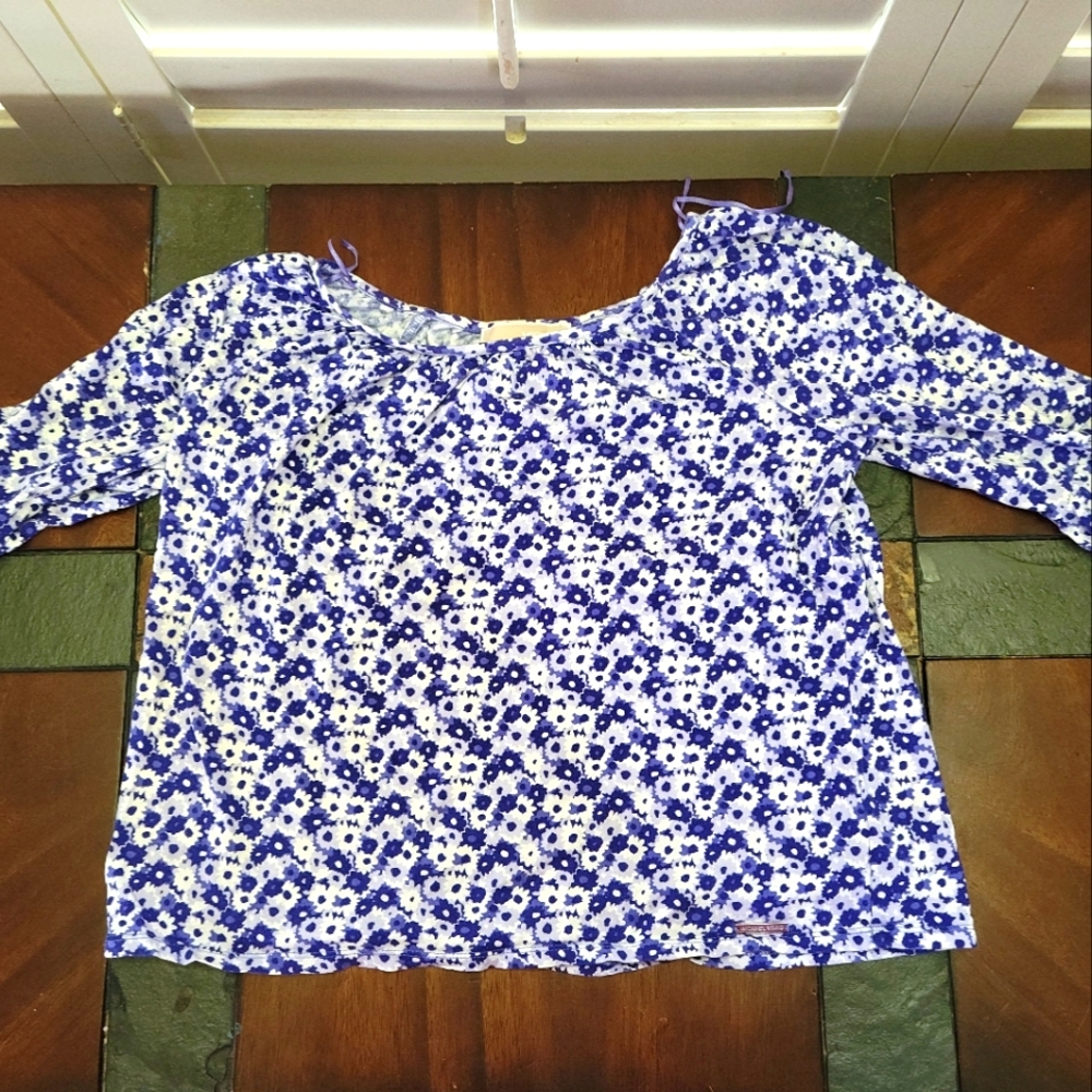 Women's purple floral top